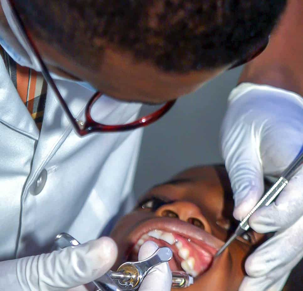 Fast and effective 1-hour teeth whitening service for instant results Leicester